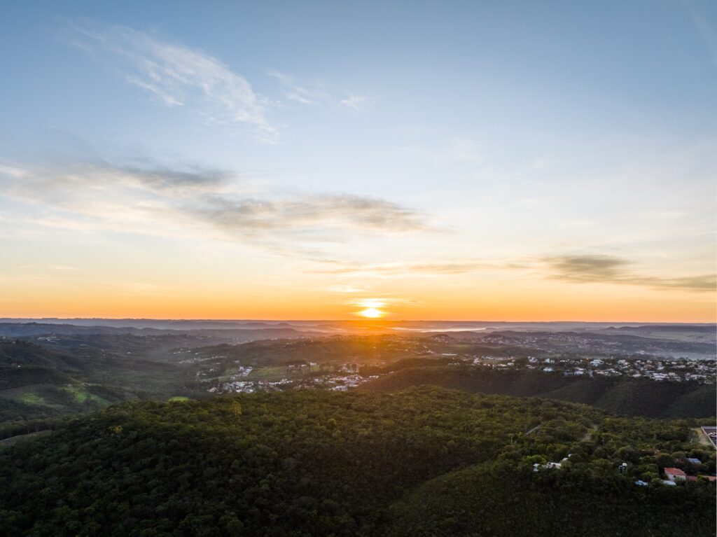 O futuro de Brasília com a Base Incorporações no Reserva Jardim Botânico.